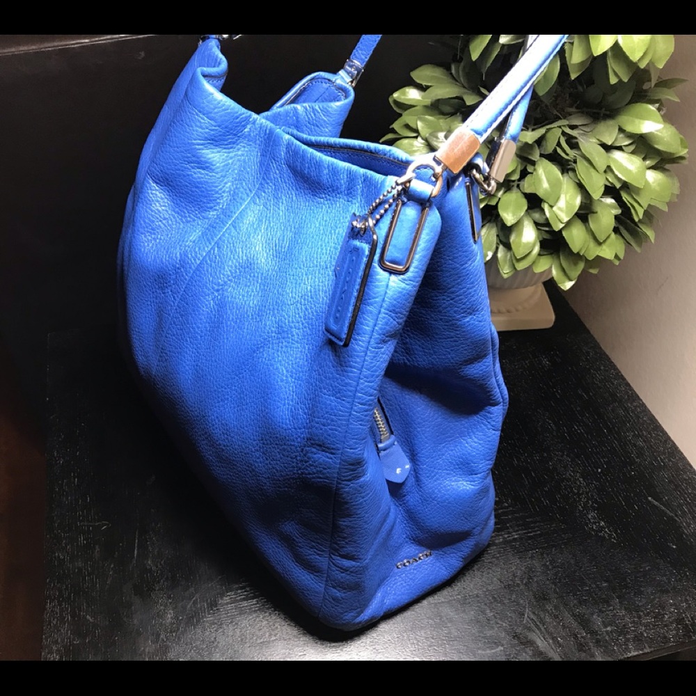 Coach Madison Phoebe Blue Pebble Leather Shoulder